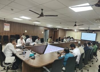 सर्वोच्च न्यायालयाच्या निर्देशाप्रमाणे मानव-श्वान संघर्ष टाळण्यासाठी कार्यवाही करावी : कुमार आशीर्वाद