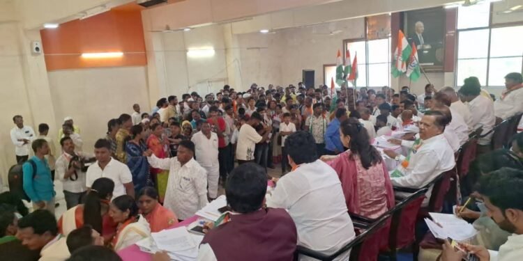 दोन दिवसांत कॉंग्रेसच्या एकूण २७५ इच्छुकांच्या मुलाखती पूर्ण : प्रणिती शिंदे