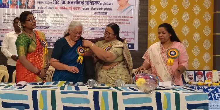 पुण्यात वंचित बहुजन महिला आघाडीतर्फे ‘भारतीय स्त्री मुक्ती परिषद’ संपन्न; मनुस्मृती दहन दिनानिमित्त विचारांचा जागर