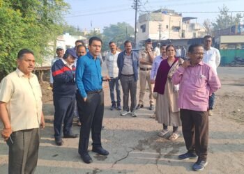 शहरात आयुक्तांचा पाहणी दौरा;  सुविधा सुधारण्यासाठी तत्काळ निर्देश