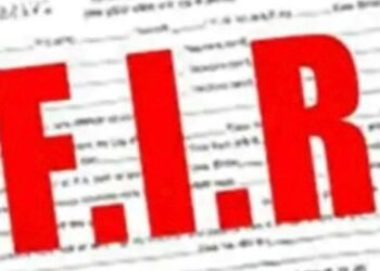 बे-कायदा शौचालय पाडकाम : नागेश कोरेवर गुन्हा दाखल