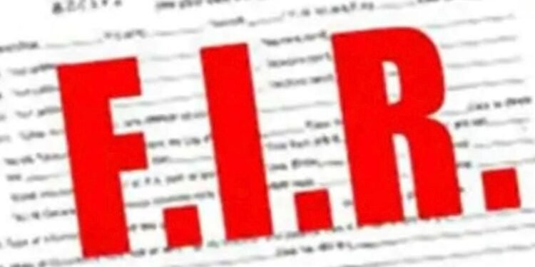 बे-कायदा शौचालय पाडकाम : नागेश कोरेवर गुन्हा दाखल