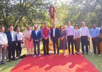 भारतातील चीनचे कॉन्सुल जनरल चिन जिये यांची डॉ. कोटणीस स्मारकला भेट