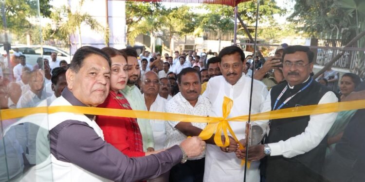 सर्वसामान्यांसाठी आरोग्यसेवा सुलभ करणे ही काळाची गरज : आमदार सुभाष देशमुख