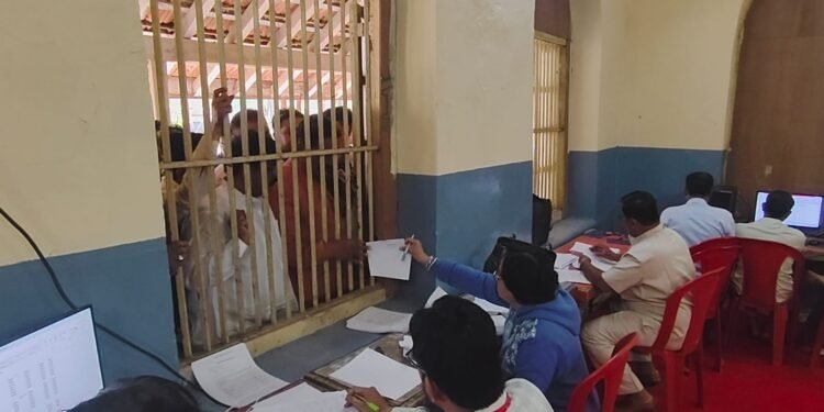 सोलापूर महानगरपालिका सार्वत्रिक निवडणूक २०२५ : 1035 कार्यकर्त्यांना व्हायचे नगरसेवक