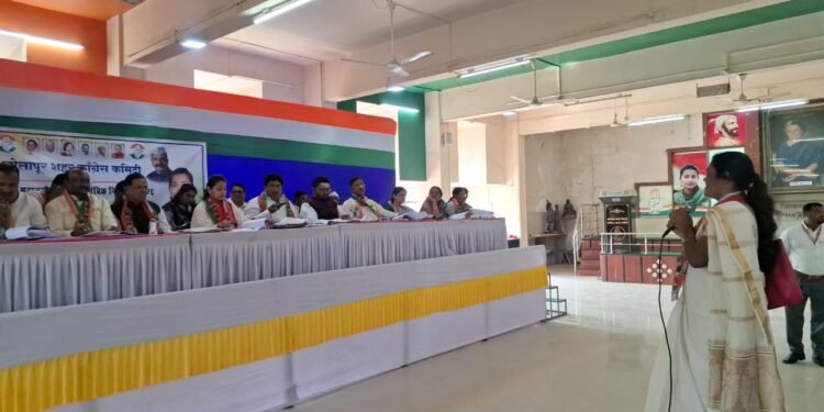 सोमपा निवडणूक : खासदार प्रणिती शिंदेंनी घेतल्या मुलाखती