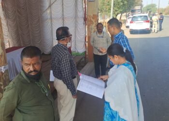 सोलापूर महानगरपालिका सार्वत्रिक निवडणूक २०२५ : नामनिर्देशन अर्ज विक्रीस उत्स्फूर्त प्रतिसाद