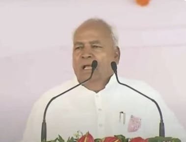 महाविकास आघाडीच्या जोरदार मुसंडीचा माकपचा वज्रनिर्धार : कॉ. नरसय्या आडम