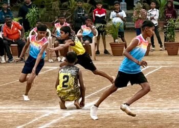 राज्य अजिंक्यपद खो-खो स्पर्धा : किशोर गटात धाराशिव वि.सातारा आणि ठाणे वि. पुणे;   उपांत्य फेरीत टक्कर