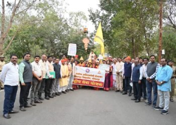 शोभायात्रेने एनएसएसच्या उत्कर्ष महोत्सवास दिमाखदार प्रारंभ : सोलापूर विद्यापीठात 16 विद्यापीठांतील विद्यार्थ्यांचा कलाविष्कार