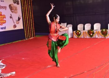 संकल्पना नृत्य, पोवाडा, लोककलांच्या गजरातून समाजप्रबोधन : सोलापूर विद्यापीठात ‘उत्कर्ष’ सोहळा