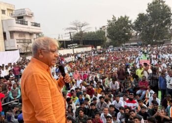 वंचित बहुजन आघाडीच्या प्रचारार्थ राष्ट्रीय नेते प्रकाश आंबेडकर मैदानात;  गुरुवारी न्यू बुधवार पेठेत होणार सभा