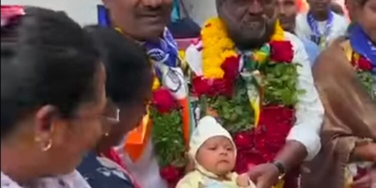 वंचित बहुजन आघाडी प्रभाग क्रमांक १ : उमेदवारांच्या पदयात्रेला उत्स्फूर्त प्रतिसाद