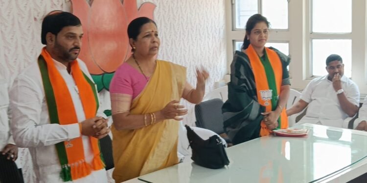 विनायक कोंड्याल सोलापूरचे होणार नवीन महापौर; ज्ञानेश्वरी देवकर होणार नवे उपमहापौर