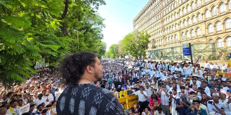 पंतप्रधान नरेंद्र मोदी यांच्याशी एपस्टिनचे संबंध होते; जनतेने, मीडियाने सरकारला याचा जाब विचारावा : सुजात आंबेडकर